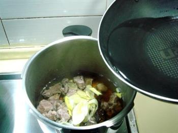 咖喱土豆牛肉的做法步骤7