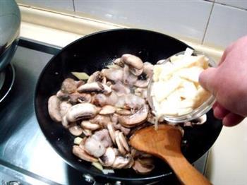 蚝油蘑菇肉片的做法步骤12