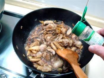 蚝油蘑菇肉片的做法步骤15