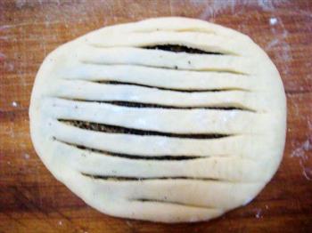 红糖芝麻花样面包的做法步骤11