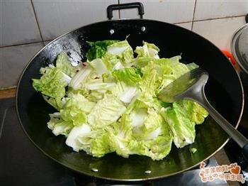 家常炒白菜的做法步骤3