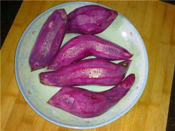 奶香紫薯培根春卷的做法图解2