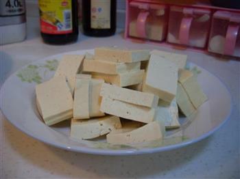 大葱烧豆腐的做法步骤2