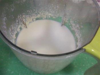 自制豆奶的做法步骤3