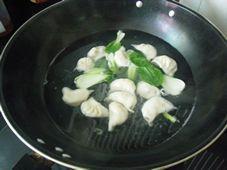 圆白菜肉紫菜水饺的做法步骤14