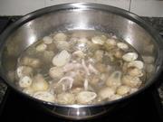 草菇芥菜汤的做法步骤8