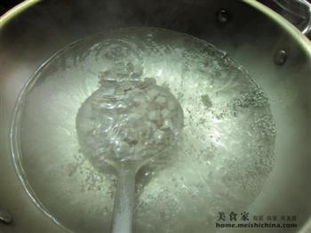 豆干丁拌马兰头的做法步骤4