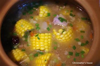 排骨玉米汤的做法图解15