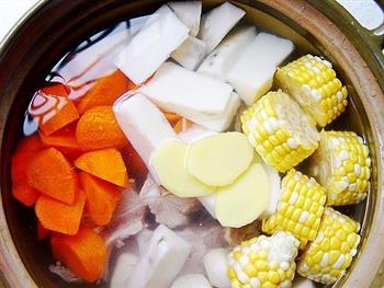 淮山玉米骨头汤的做法步骤6