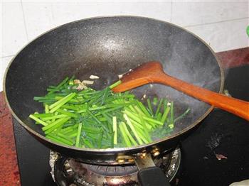 牛肉炒韭苔的做法步骤8