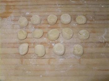 绿豆沙酥饼的做法步骤5
