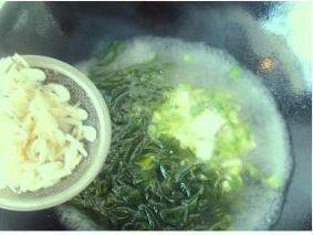 海藻芽豆腐汤的做法图解6