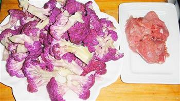 紫菜花炒肉片的做法图解2