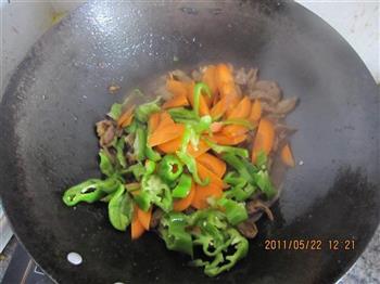 青椒胡萝卜鸡肫的做法步骤8