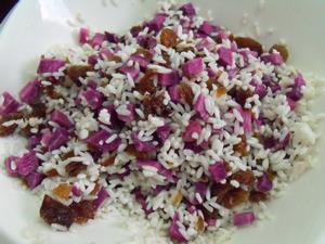 紫薯提子粽的做法图解4