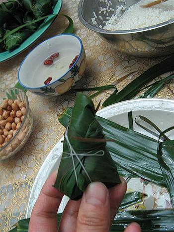 芸豆花生大枣粽的做法步骤11