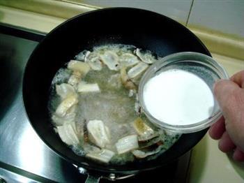 松茸鸡肉浓汤的做法步骤8