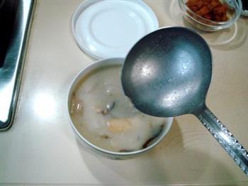 松茸鸡肉浓汤的做法步骤9