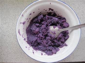 可爱紫薯馒头的做法步骤1