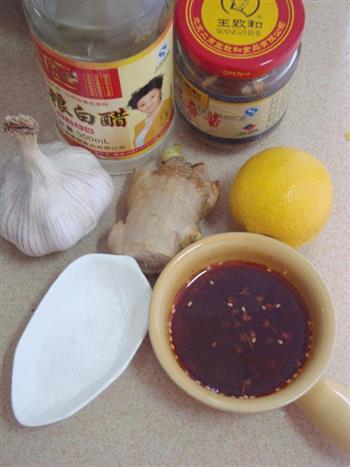 麻酱鲜虾拌杂蔬的做法步骤2