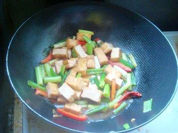 家常葱烧豆腐的做法步骤8