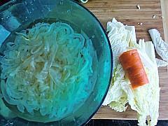 白菜拌海蜇的做法步骤1