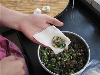 韭菜鲜肉小馄饨的做法步骤7