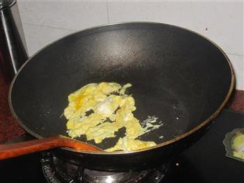腊肠蛋炒饭的做法步骤3