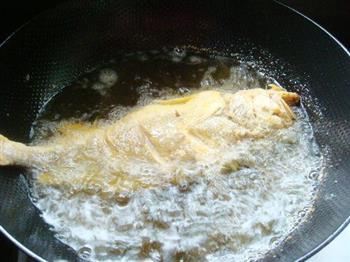 红烧黄鱼的做法步骤7