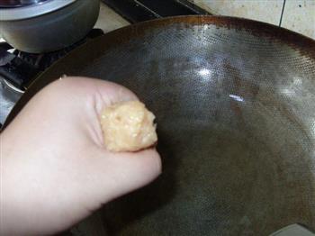 鸡腿菇烹鸡肉饼的做法步骤4