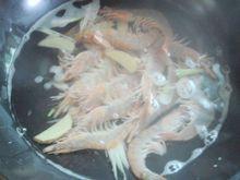 粤式白灼虾的做法步骤4