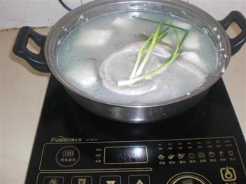 粉肠冬瓜海带汤的做法步骤5