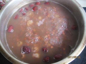 薏米红豆粥的做法图解5