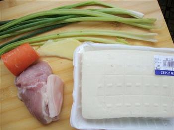 肉末蒸豆腐的做法步骤1