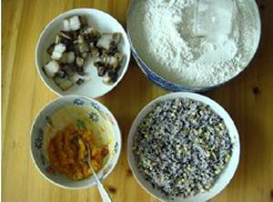广式腊味糯米卷的做法步骤1