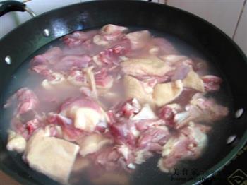 冬瓜薏米鸭肉汤的做法步骤3