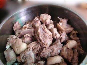 冬瓜薏米鸭肉汤的做法图解4
