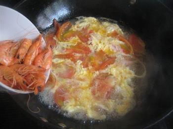 鲜虾番茄蛋汤的做法步骤5