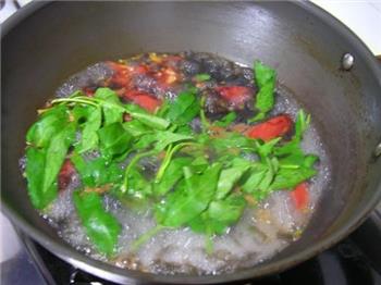 蕃茄紫菜蛋汤的做法步骤3
