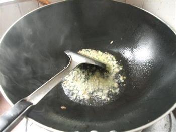 鱼肠煎蛋盖饭的做法步骤5
