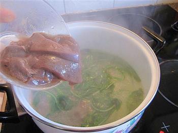 蒲公英猪肝汤的做法步骤5