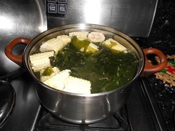 玉米海带汤的做法步骤5