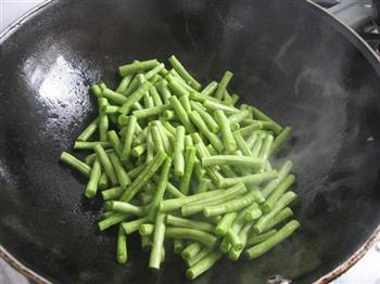 雪菜豇豆的做法图解3