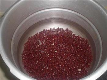 红豆糖水的做法步骤2
