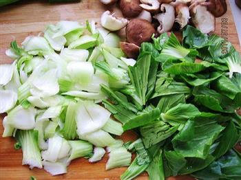 清炒香菇油菜的做法步骤1