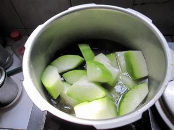 冬瓜海带丝排骨汤的做法步骤7