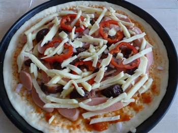 火腿香菇披萨的做法步骤9