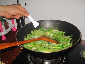 黑椒牛肉炒芹菜的做法步骤8