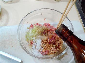 绣球锅塌菜卷的做法步骤7