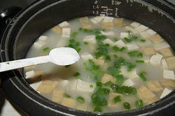 豆腐海鲜粥的做法图解5